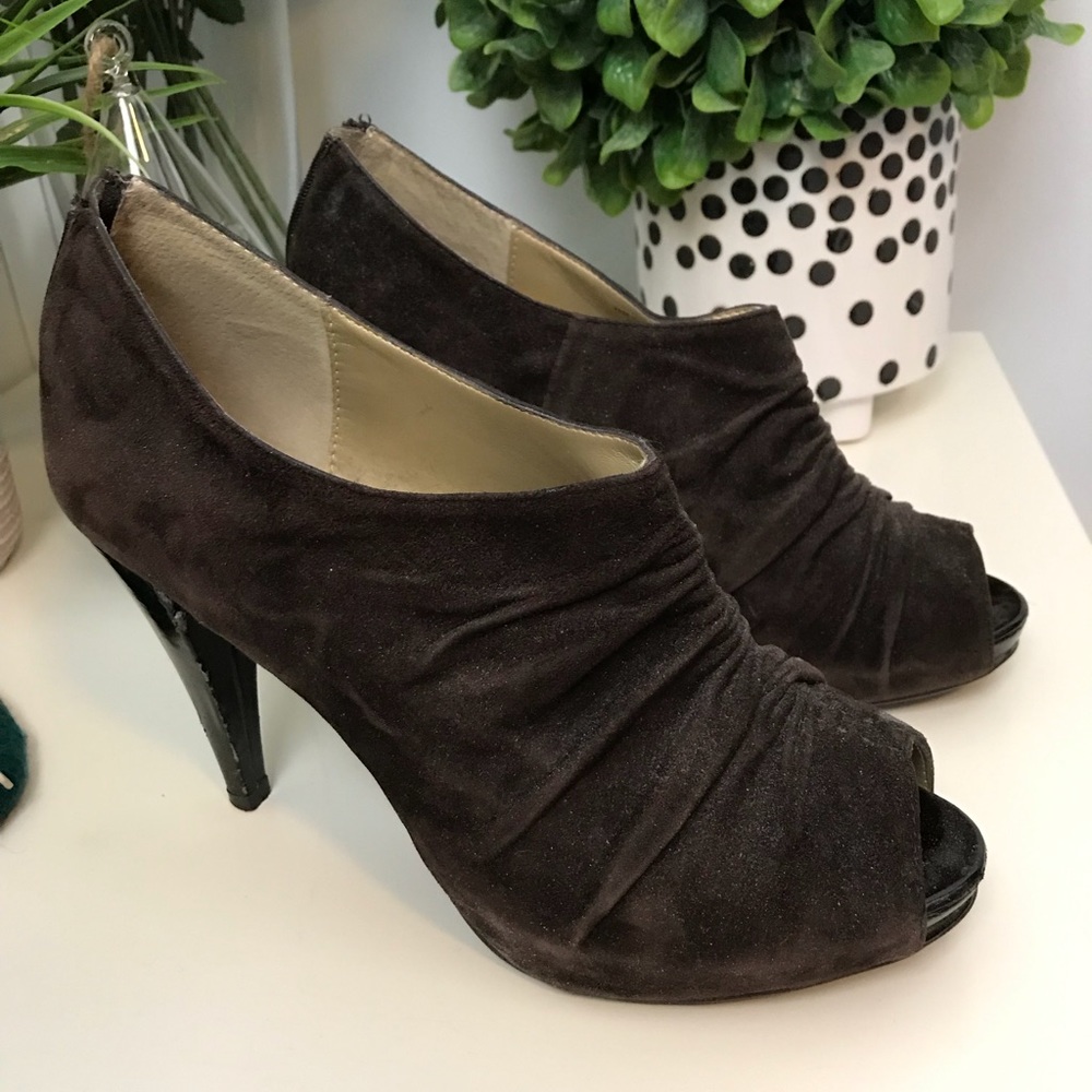 Brown Peep Toe Brown Suede Platforms Peep Toe